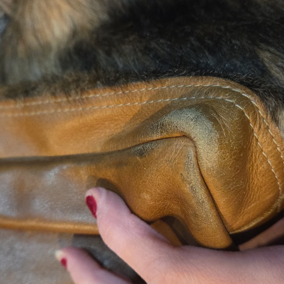 Holy Cow Couture Bucket Cross Body - Picture 8 of 8